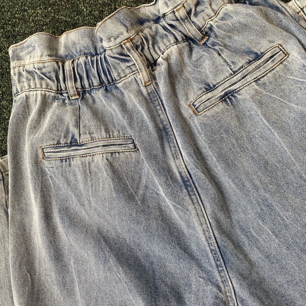 High Waisted Paper Bag Jeans - NWT - Picture 3 of 7
